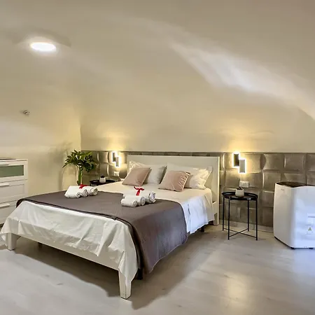 Katasoul Vacation - Terrazza - Centro Storico - 2 - 6 Posti Letto Катания