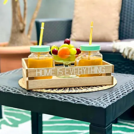 Апартаменты Katasoul Vacation - Terrazza - Centro Storico - 2 - 6 Posti Letto *