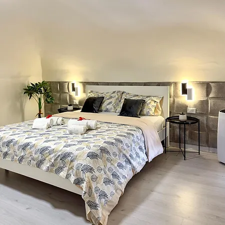 Katasoul Vacation - Terrazza - Centro Storico - 2 - 6 Posti Letto Апартаменты *